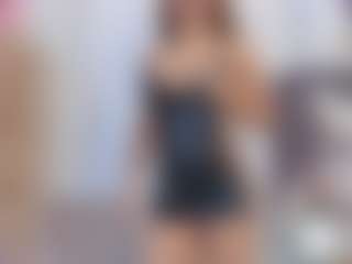 Live cam show with HelenaFits - Flashing on wildcum.com