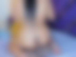 Live cam show with Kiara2asm - Facial on camgirlchat.live