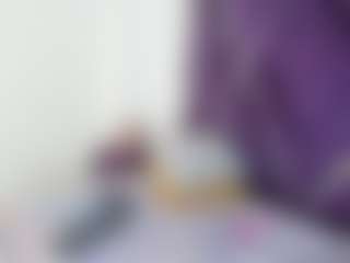Live cam show with Kiara2asm - Facial on SxyPornLive