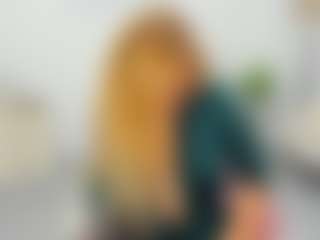 Ariannaaxx MILF webcam performer live streaming