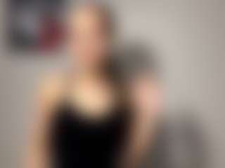 Live cam show with DevinMigliori - Blonde Hair Petite on Camming Site