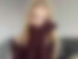 Live cam show with Elsa - Blonde Hair on Hubzter Live