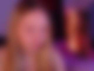 peachesbella's Live Sex Cam Show