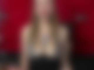 Live cam show with RochiCooper - Skinny MILF on slutload
