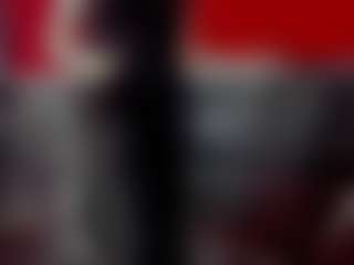Live cam show with RochiCooper - Blonde Hair Middle Aged on xheatlive.com
