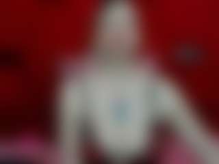 Live cam show with RochiCooper - Public Mature on Hubzter Live