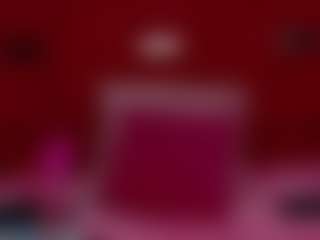 Live cam show with RochiCooper - Middle Aged on livesexfox.com