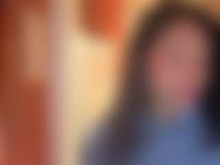 Live cam show with penelope-tay - Petite MILF on Dare Cams
