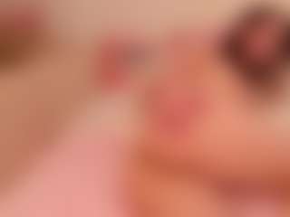 Live cam show with EllaNocturne - Camel Toe on Dare Cams