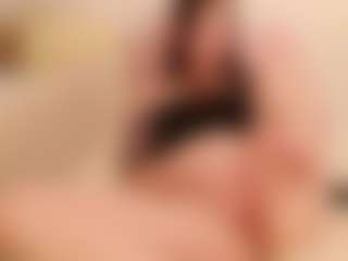 EllaNocturne's Live Sex Cam Show