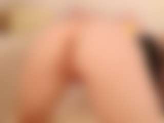 EllaNocturne's Live Sex Cam Show