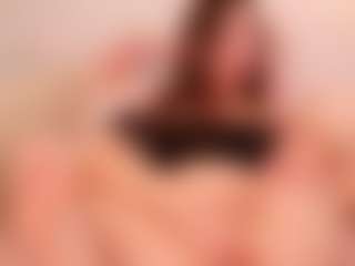 EllaNocturne's Live Sex Cam Show