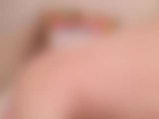 Spettacolo in cam dal vivo con EllaNocturne - Thin su Camsoda