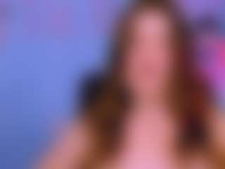 Live cam show with emma-dark - Tease on Camiplay Live