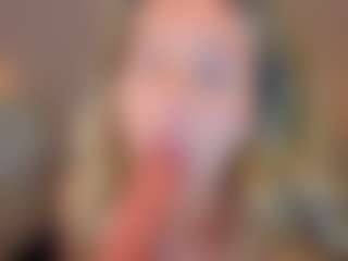 Live cam show with Lenamuti - Blue Eyes on Camsoda