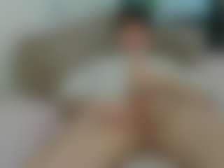 Show in cam erotica live di PorcelainGhost