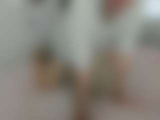 PorcelainGhost's Live Sex Cam Show