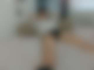PorcelainGhost's Live Sex Cam Show