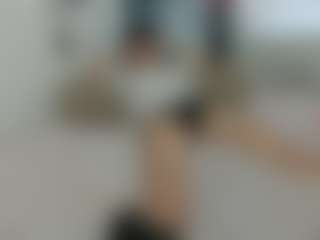PorcelainGhost's Live Sex Cam Show