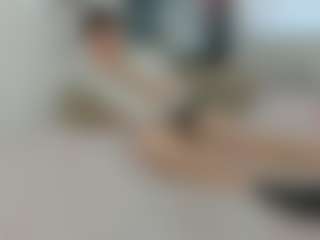 PorcelainGhost's Live Sex Cam Show