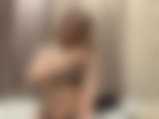 Live cam show with RamonitaMerle - Domination on Camsoda