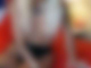Live cam show with DonnaDubai - Average on crypto-cams