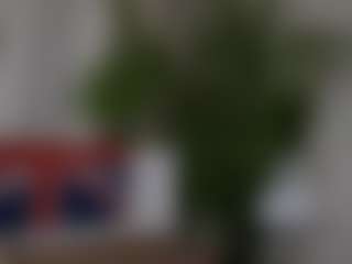 Live cam show with DonnaDubai - Blonde Hair on WildCum