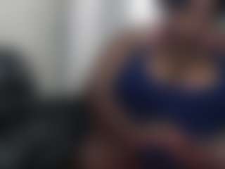 Live cam show with MATUREBUSSTY - New Brown Eyes on ObeyMaria