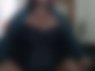 MATUREBUSSTY's Live Sex Cam Show