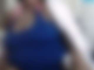 Live cam show with MATUREBUSSTY - Tittyfuck on Camsoda