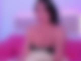 mia-belucci's Live Sex Cam Show