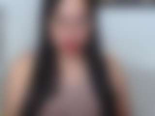 ValentinaGarcia03's Live Sex Cam Show
