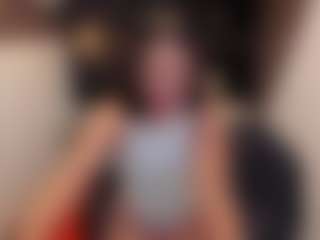 Live cam show with Abby-Smith1 - Double Penetration on livesuperchat.net