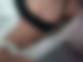 Bondage blondiie's Live Sex Cam Show