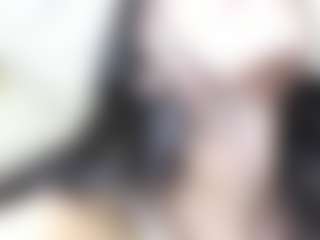 Live cam show with BlueAura69 - Striptease on fapnchat
