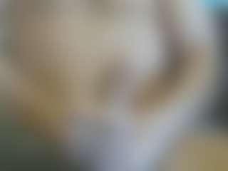 Live cam show with Cute Muscled Anaconda - Bald on Livezox