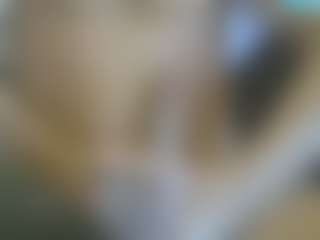 Cam Show en direct de Cute Muscled Anaconda