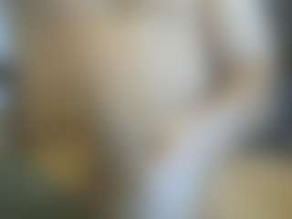 Live cam show with Cute Muscled Anaconda - White on Dolls Live | canada
