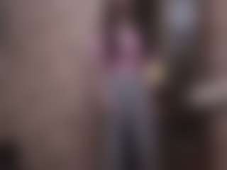 Live cam show with Silvia - Blue Eyes on camgirlchat.live