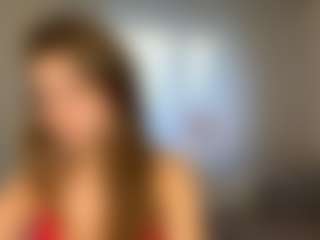 Bella's Live Sex Cam Show