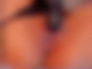 IVYROSSE7's Live Sex Cam Show