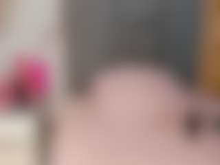 Live cam show with IVYROSSE7 - Spankass on Cam Slut