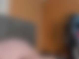 Live cam show with IVYROSSE7 - Doggy on Camiplay Live