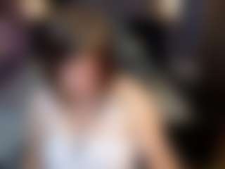 Live-camshow met KittyLiikk - Submissive op Camsoda