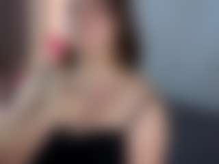 Live cam show with KittyLiikk - Submissive on chickslive.net