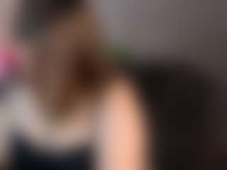 Live cam show with KittyLiikk - Moaning on Streamer API