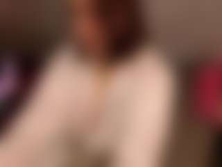 Live cam show with KittyLiikk - Moaning on Camsoda Late Night