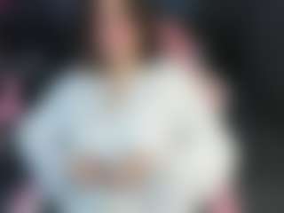 Live cam show with KittyLiikk - Facial on AdultVida.com