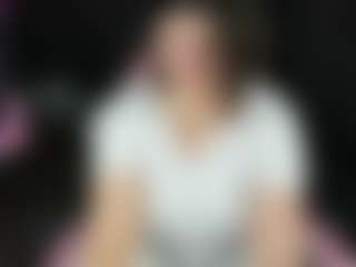 Live cam show with KittyLiikk - Normal on Big Tits