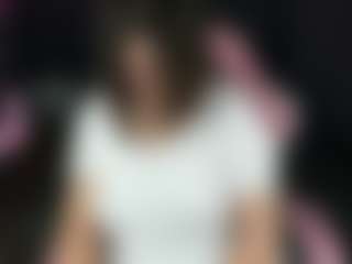 Live cam show with KittyLiikk - Normal on Lustler